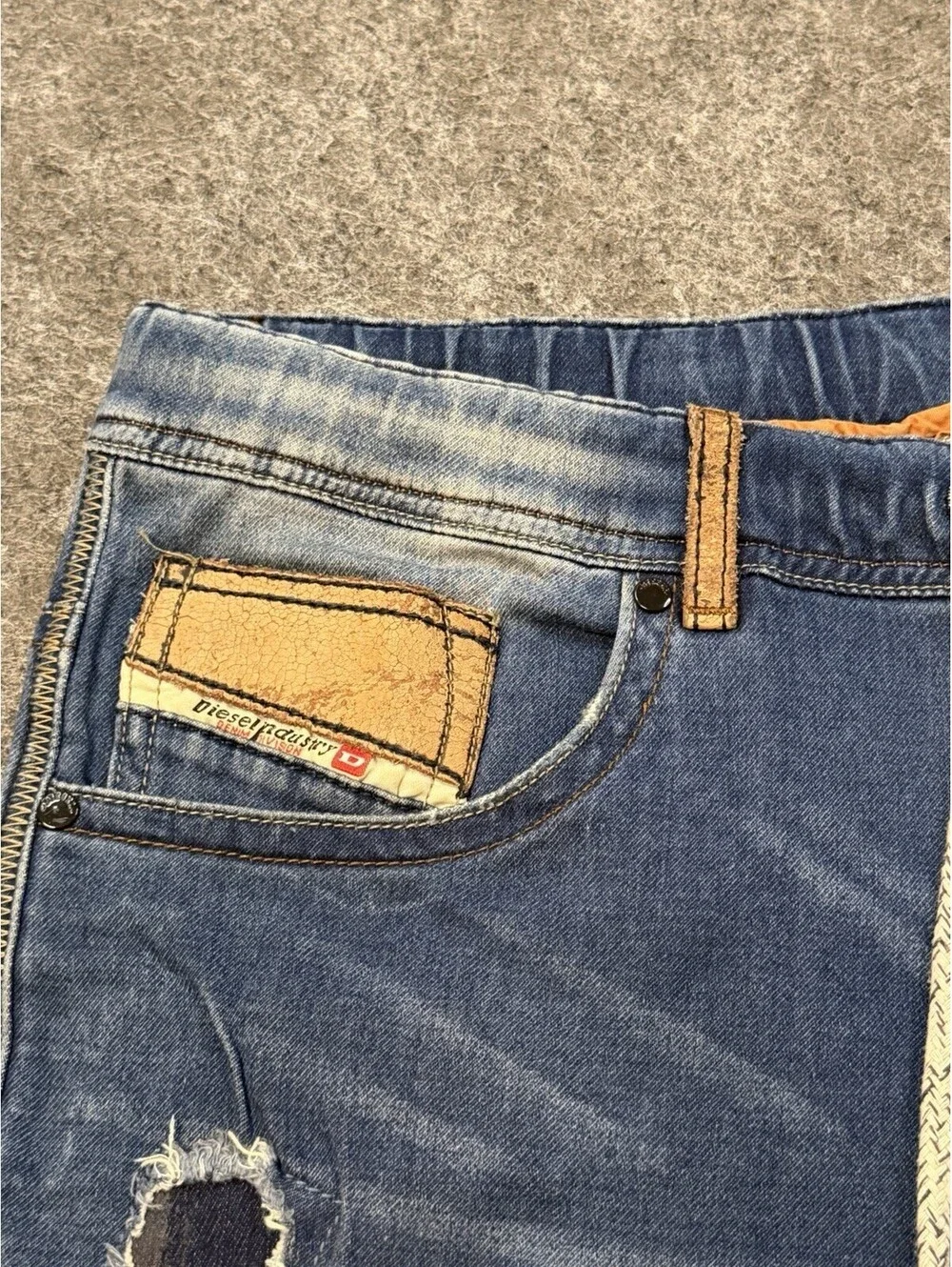 Diesel Krooley Denim Sweatogg Jeans Men’s 32 Blue Distressed Drawstring Italy